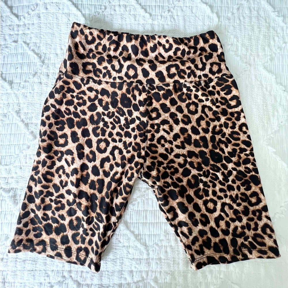 Cheetah print bike short size xlarge
